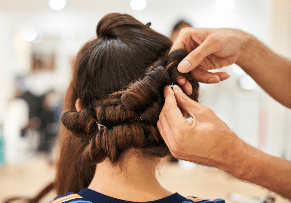 Hair style course in Adajan, Surat - Mahek's Makeup Studio